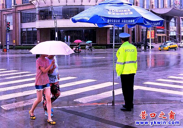 營口：大雨送爽  一掃悶熱